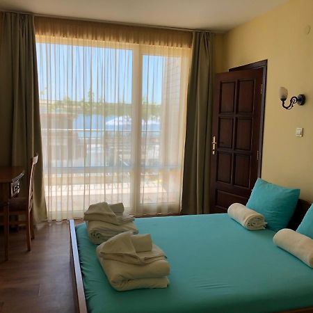 Family Hotel Littoral Süzebolu Dış mekan fotoğraf