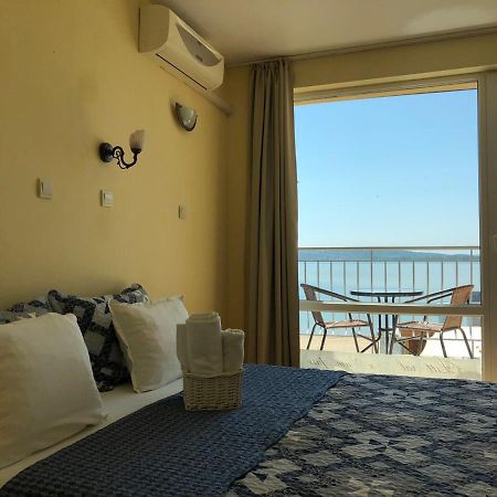 Family Hotel Littoral Süzebolu Dış mekan fotoğraf