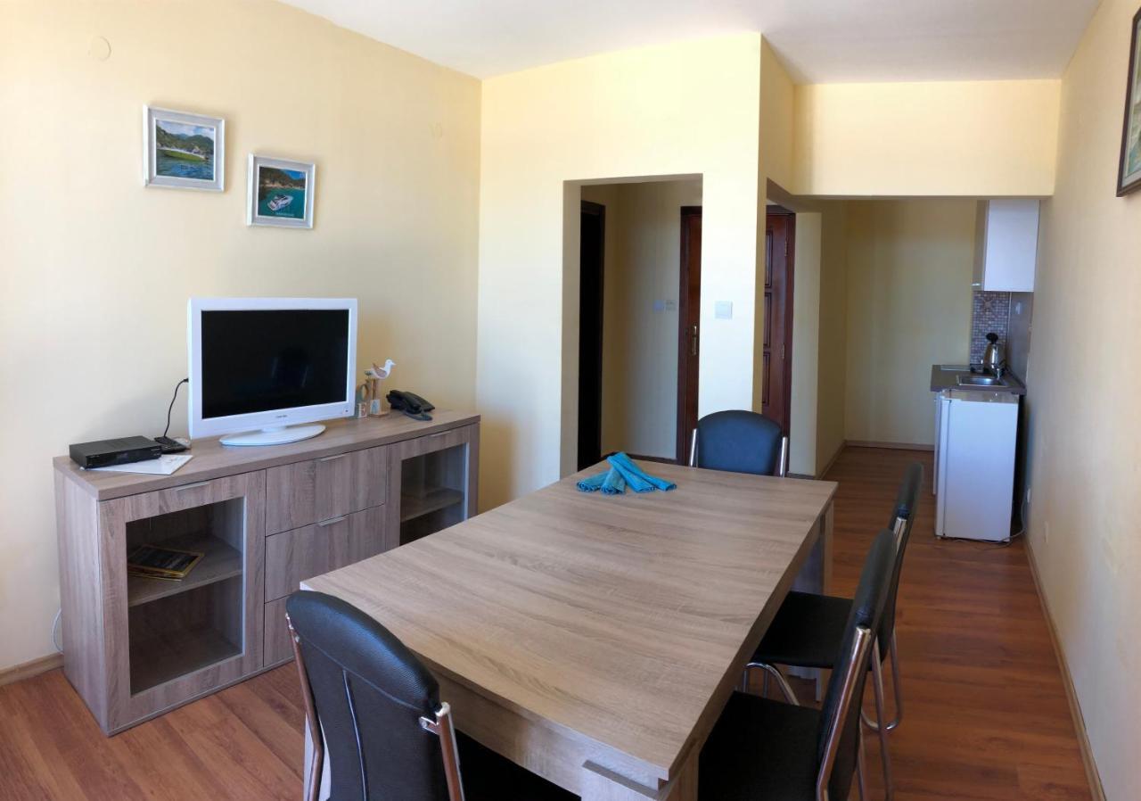 Family Hotel Littoral Süzebolu Dış mekan fotoğraf
