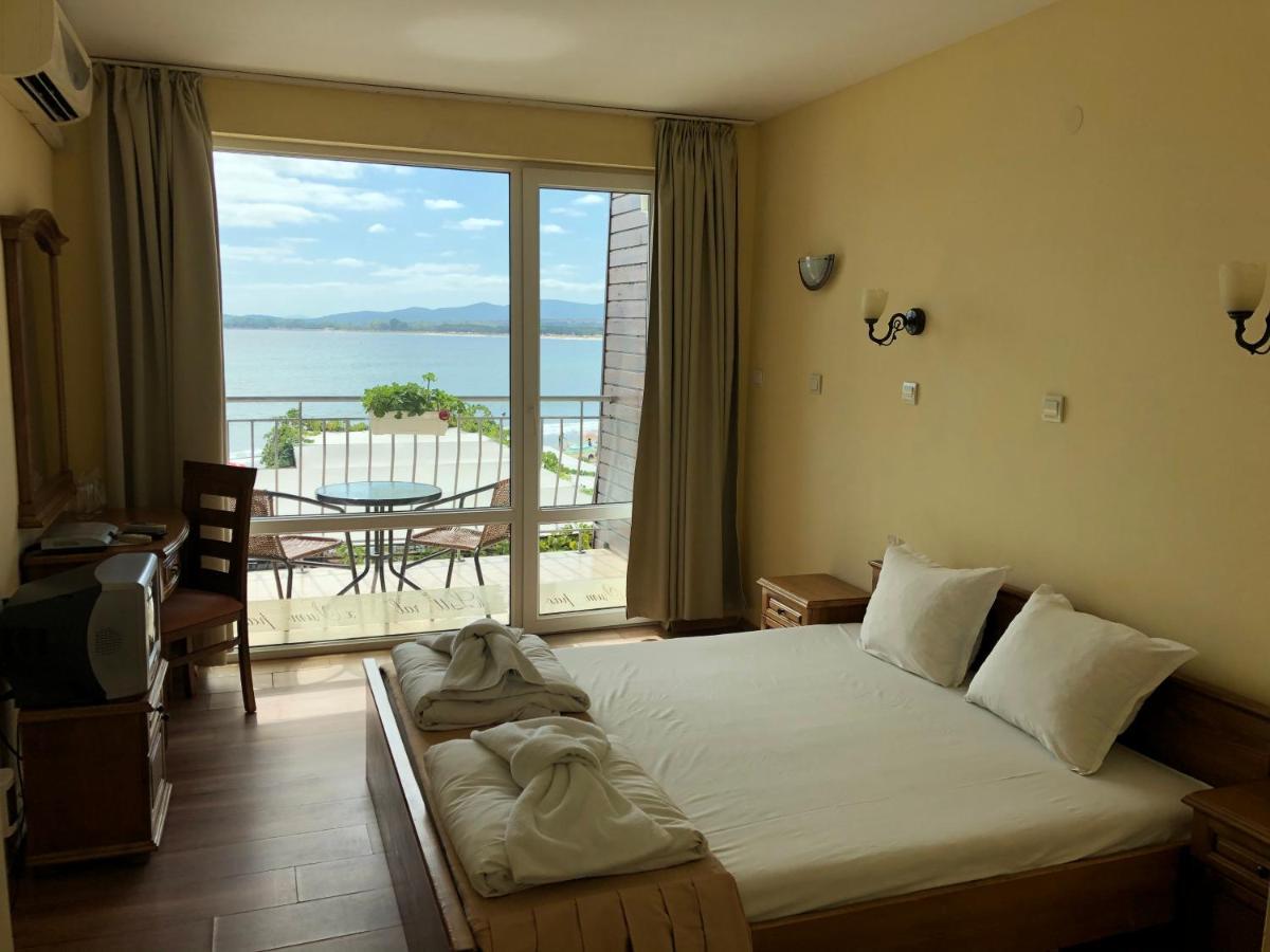 Family Hotel Littoral Süzebolu Dış mekan fotoğraf